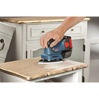 Аккумуляторная вибрационная шлифмашина Bosch GSS 18V-10