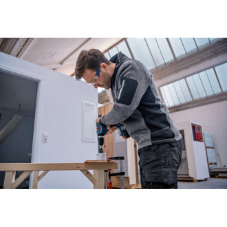 Аккумуляторная дрель шуруповерт Bosch GSB 18V-90 Solo