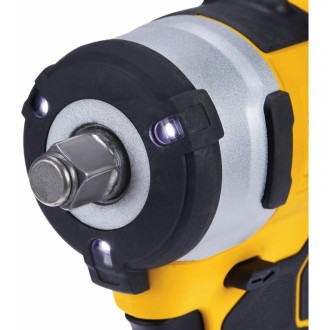 Гайковерт Dewalt DCF901P1-QW