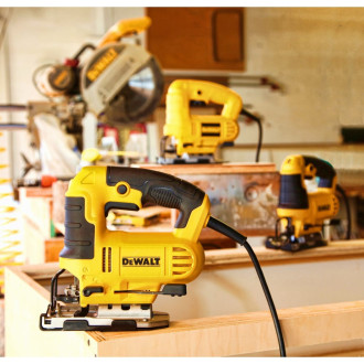 Лобзик Dewalt DWE349-KS