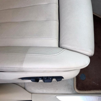 Очиститель кожи Megvit Leather Cleaner 500
