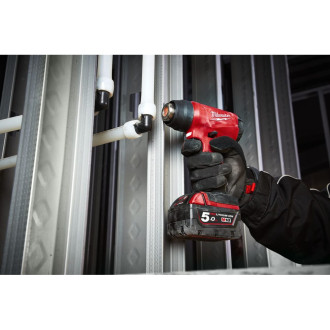 Аккумуляторный фен Milwaukee M18 BHG-502C