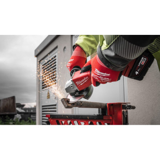 Аккумуляторная ушм Milwaukee BLSAG125X-402X