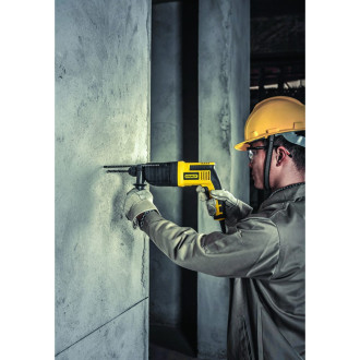 Перфоратор Stanley STHR202K