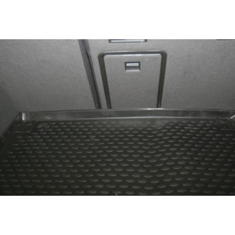Коврик в багажник AUDI A-4 Allroad 2008 - 2015, ун. (полиуретан) / Ауди А4