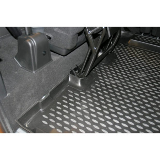 Коврик в багажник LAND ROVER Defender 110 5D, 2007- длин, внед. (полиуретан) / Ленд Ровер Дефендер