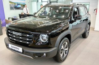 Дефлектор капота HAVAL Dargo, 2022-, темный / Хавал Дарго