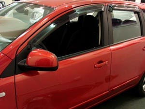 Дефлекторы боковых окон Nissan Note, 2005-2012, 4ч., темный / Ниссан Ноут