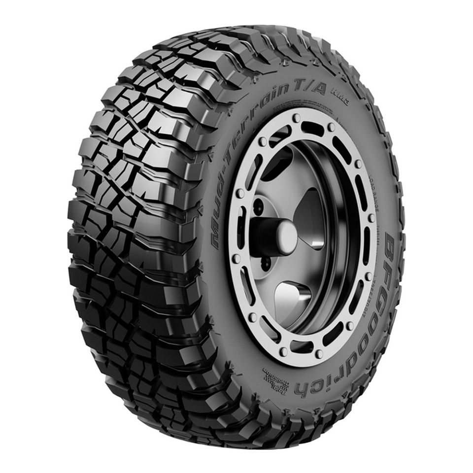БФ гудрич 265/70/16 Q 121/118 MUD-TERRAIN T/A KM3 старше 3-х лет
