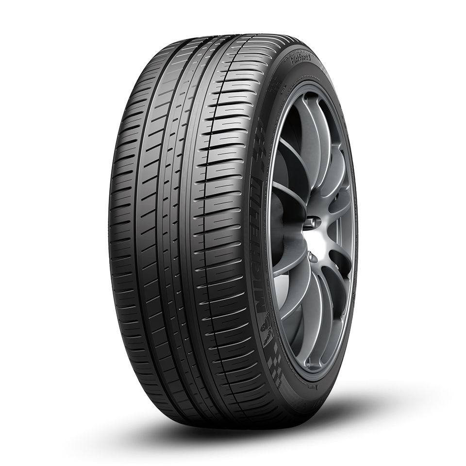Мишелин 255/40/18 Y 99 PILOT SPORT-3 XL (MO1) старше 3-х лет