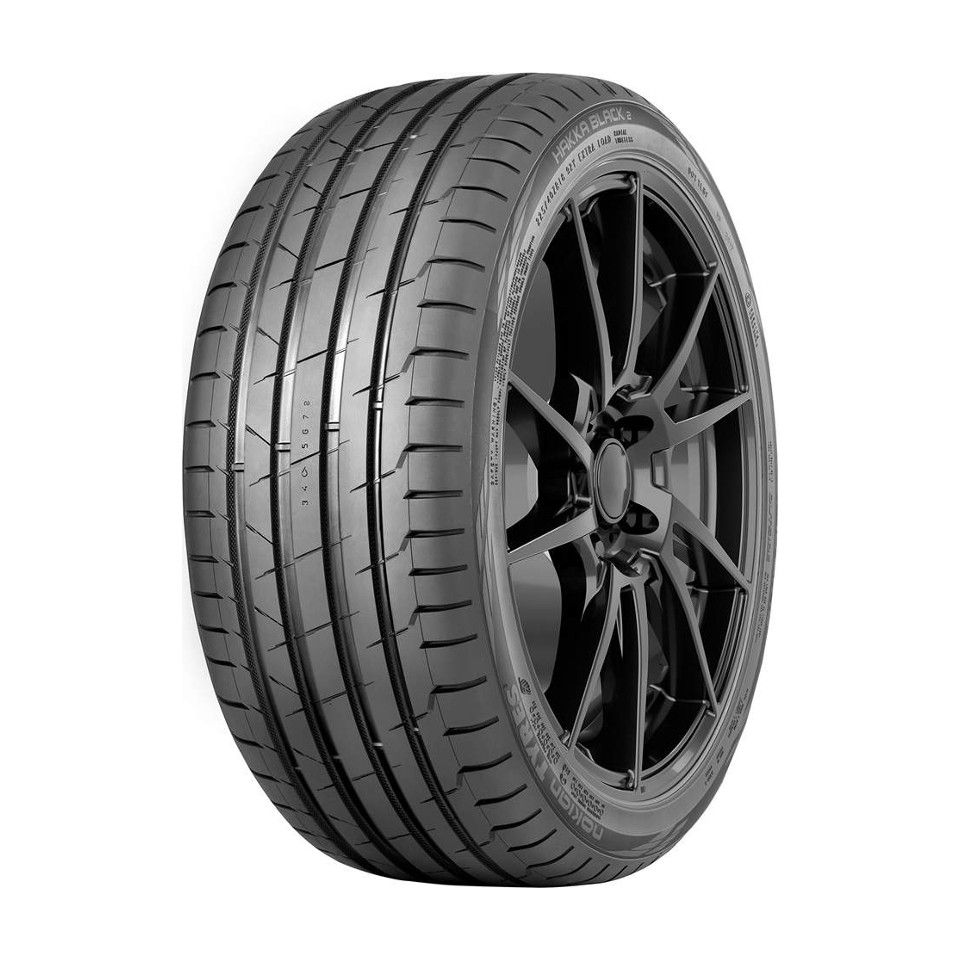 Nokian Tyres 245/40/17 Y 95 Hakka Black 2 XL старше 3-х лет