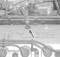   Проверка и замена клапана системы управляемой вентиляции картера   (PCV) Honda Accord