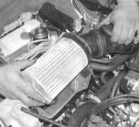  Замена фильтрующего элемента воздухоочистителя (каждые 24 000 км пробега или раз в два года) Honda Civic