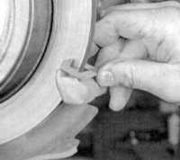  Замена тормозных колодок дисковых тормозных механизмов Honda Civic