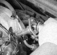  Проверка исправности и замена регулятора давления  топлива Jeep Grand Cherokee