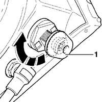  Регулировка положения крышки багажника/ задней двери. Volkswagen Golf IV