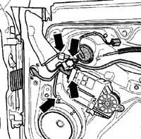  Кронштейн двери Volkswagen Passat B5