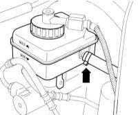  Проверка уровней жидкостей, контроль утечек Audi A3