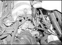  Проверка и регулировка скорости холостого хода (модели до 1997 г.в.) Mazda 626