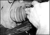  Проверка рулевого управления и подвески Mazda 626