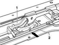  Проверка и регулировка исходного положения сдвижной панели крыши Audi A4
