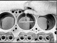  Проверка и чистка блока цилиндров Mazda 626