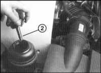  Удаление воздуха и заполнение гидросистемы усилителя руля жидкостью BMW 5 (E39)