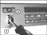  Снятие и установка радиоприемника BMW 5 (E39)