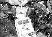  Выключатель сигнальной лампочки низкого уровня тормозной жидкости Mazda 626