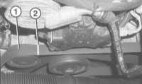  Проверка состояния ребристых ремней серпантинного привода вспомогательных   агрегатов Mercedes-Benz W203
