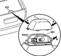  Снятие и установка центрального стоп-сигнала верхнего уровня Mercedes-Benz W163