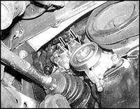  Насос системы гидроусиления рулевого управления Mazda 626
