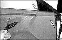  Панель отделки двери Mazda 626
