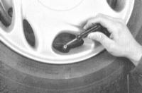  Проверка состояния шин и давления их накачки Nissan Maxima QX