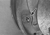  Замена задних тормозных колодок на барабанных тормозах Opel Kadett E