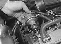  Снятие и установка топливного насоса Opel Vectra A
