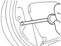  Снятие, проверка состояния и установка тормозного барабана Opel Corsa
