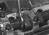  Шкивы зубчатого ремня, механизм натяжения и холостой шкив Opel Vectra B