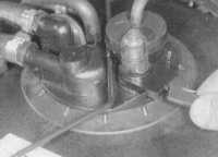  Резервуар гидравлической жидкости - общие сведения, снятие и установка Citroen Xantia
