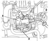  Снятие и установка вакуумного насоса сервопривода тормозного усилителя   (дизельные модели) Opel Astra