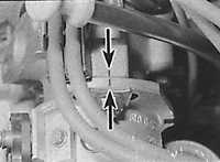  Снятие и установка распределителя зажигания Peugeot 405