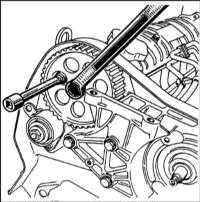  Снятие у установка зубчатых колес приводного ремня и механизма натяжения Renault Megane