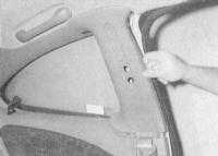  Снятие и установка компонентов ремней безопасности Renault Megane