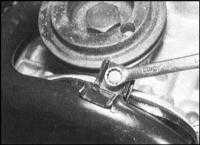  Снятие и установка поддона картера двигателя Skoda Felicia