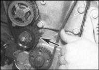  Снятие, проверка состояния и установка зубчатых колес и натяжителя Skoda Felicia