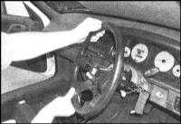  Снятие и установка рулевого колеса Skoda Felicia