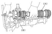  Снятие, установка и проверка состояния картера трансмиссионной   сборки Subaru Legacy Outback