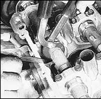  Проверка и регулировка зазоров клапанов Toyota Camry