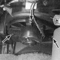  Проверка исправности функционирования приводного электромотора вентилятора   отопителя и его замена Toyota Land Cruiser
