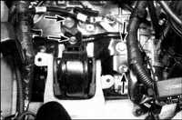 Снятие и установка коробки передач Toyota Corolla